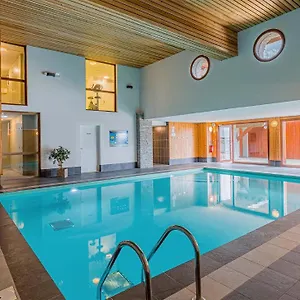 https://madame-vacances-les-epinettes.hotels-rhonealpes.com