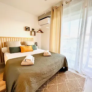 Appartement Les Palmiers - Avec Piscine Proche Plages - Wifi Et Clim, Antibes
